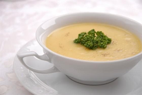 Пошаговый рецепт приготовления классического сырного супа с фото
